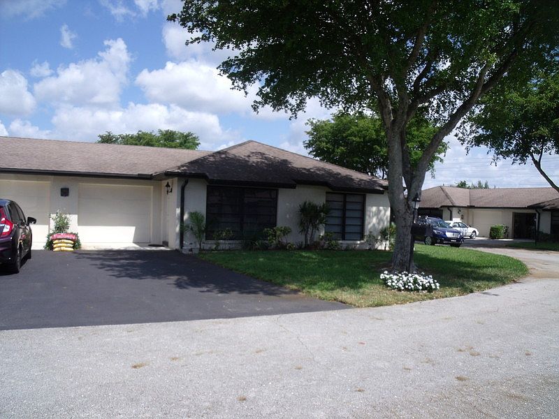 1st image of 4847 Hawkwood Pl APT B