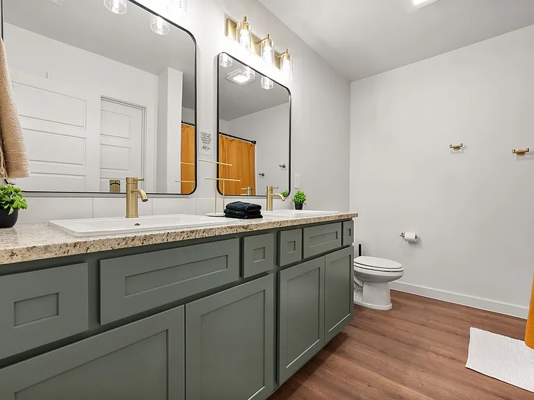 2163 Langford Ave — Photo 18