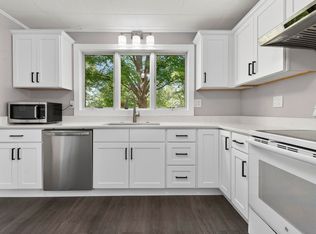 58 Lowell Rd, Hudson, NH 03051
