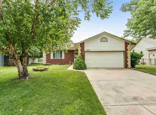 9609 W Greenspoint St, Wichita, KS 67205