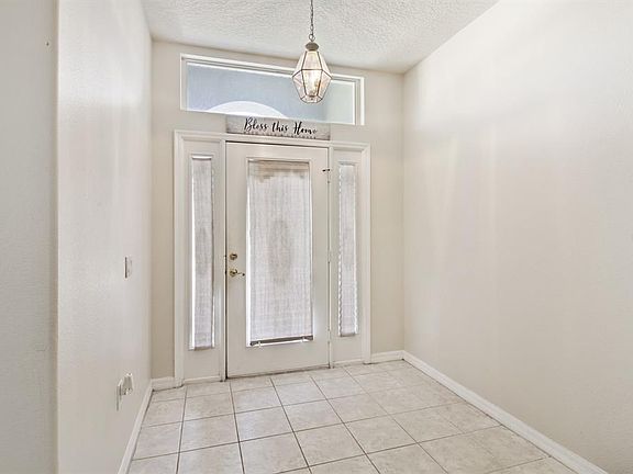 5th image of 2524 Baykal Dr