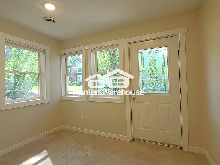 217 River St — Photo 5