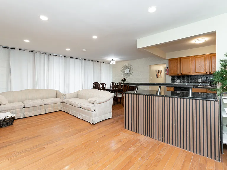 1832 Metzerott Rd #301 — Photo 9