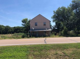 13615 S Showboat Blvd, Blue Hill, NE 68930