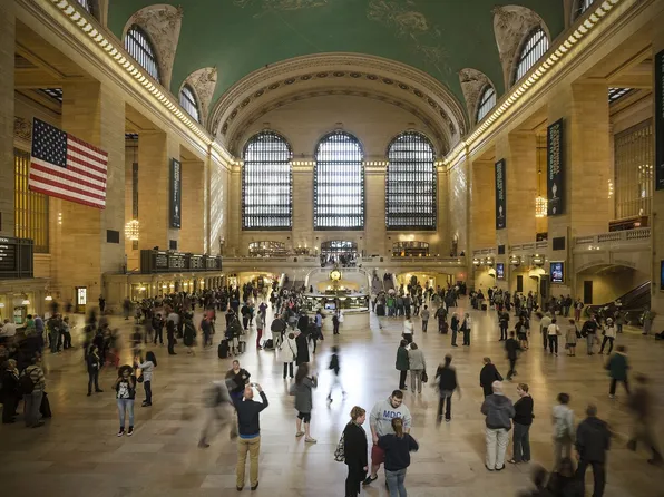 150 East 34th Street image 26 of 36