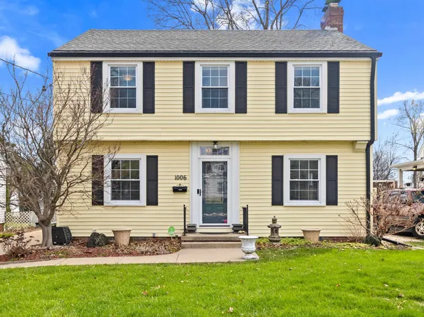 1006 E Seneca Pl, Peoria, IL 61603