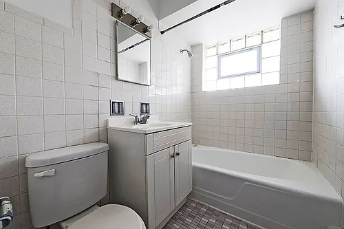 14101 S Atlantic Ave Riverdale, IL 60827 Photo 1