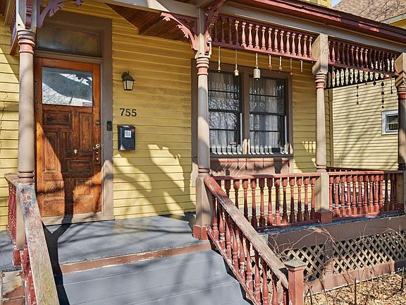 2nd image of 755 Dayton Ave