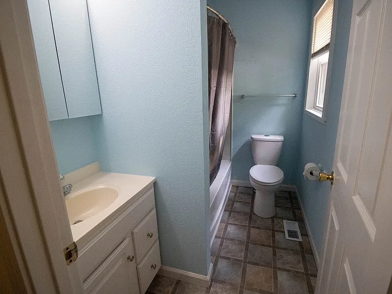 4123 Lakeman St — Photo 10