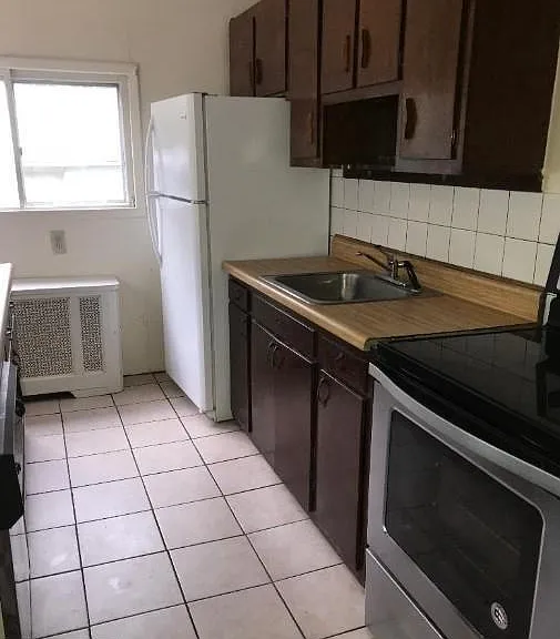1267 Glassboro Rd — Photo 3