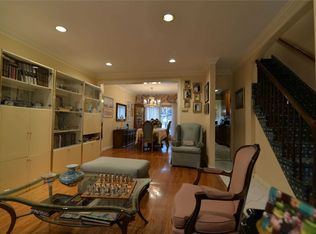 136-66 71st Rd, Flushing, NY 11367