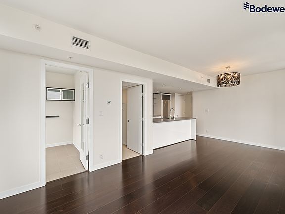 5th image of 788 Richards St