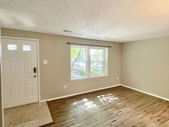 5th image of 1602 Harvest Green Ct