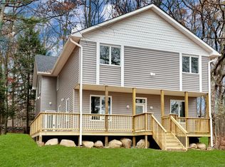 272 Quaker Rd, Pomona, NY 10970