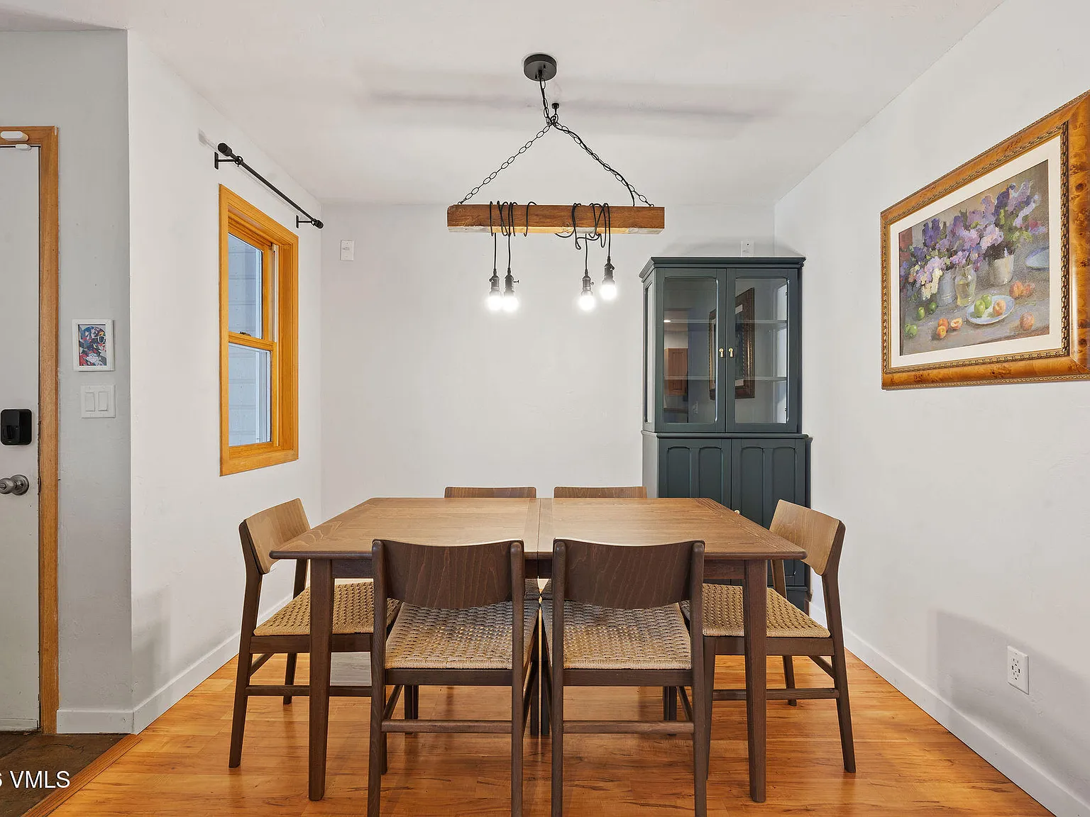 3 bed, 3.5 bath, 1749 sqft, $7,500 — Photo 3
