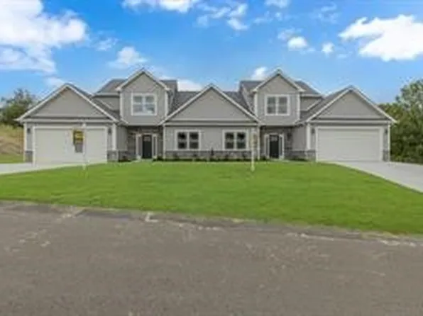 103 Baker Ln, Beaver, PA 15009