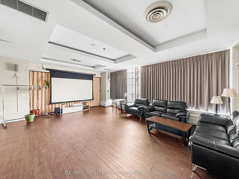 1700 Eglinton Ave E #315 — Photo 10