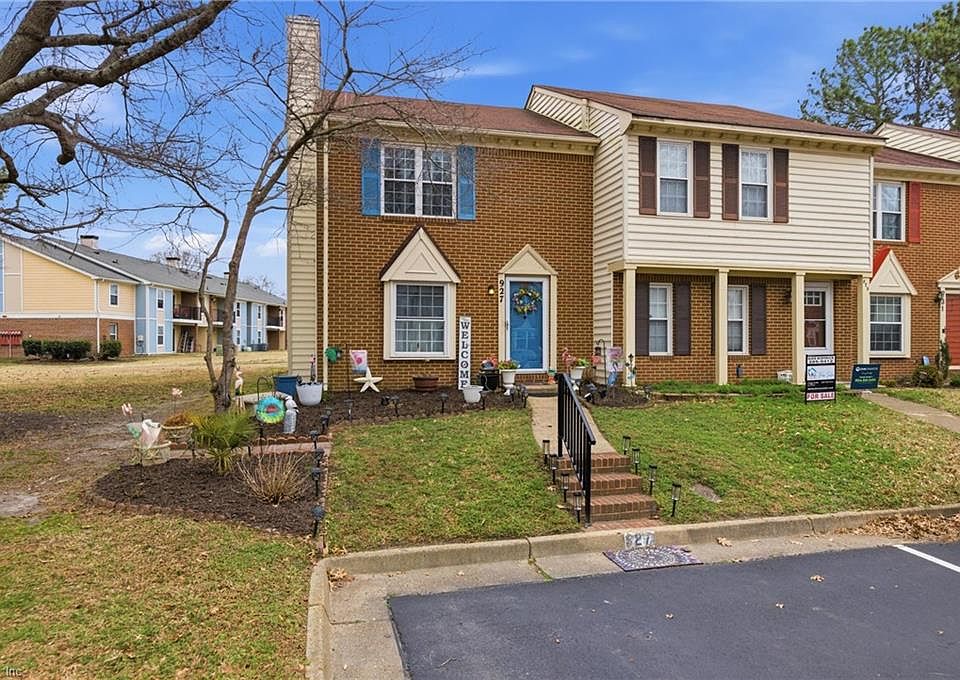 1st image of 927 Still Harbor Cir