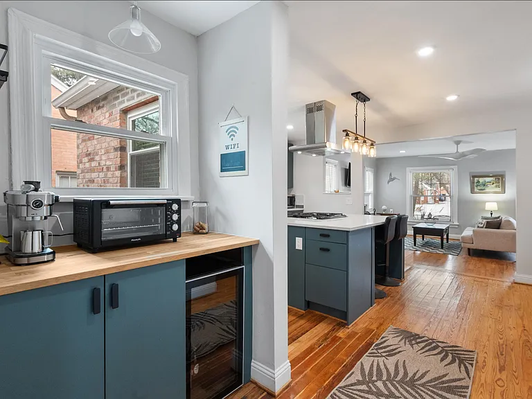 2624 Willing Ave — Photo 9