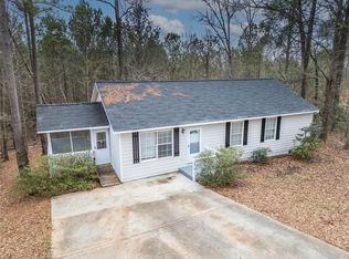 697 Rocky Point Rd, Covington, GA 30014
