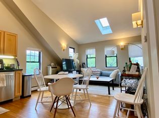 241 River St UNIT 10, Cambridge, MA 02139