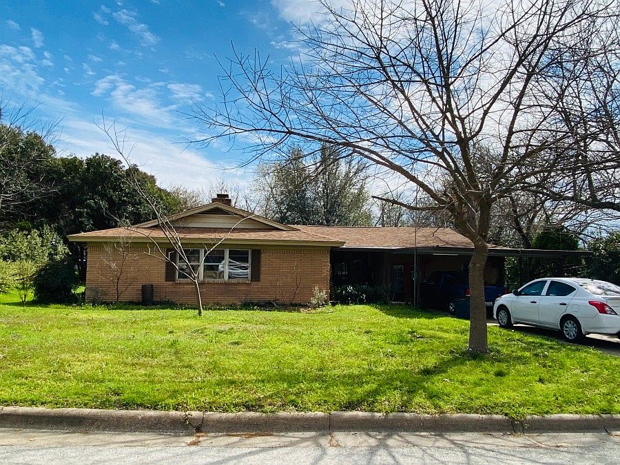 1st image of 8005 Ferndale Dr