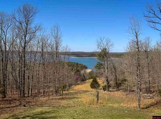63 Airpark Dr, Yellville, AR 72687