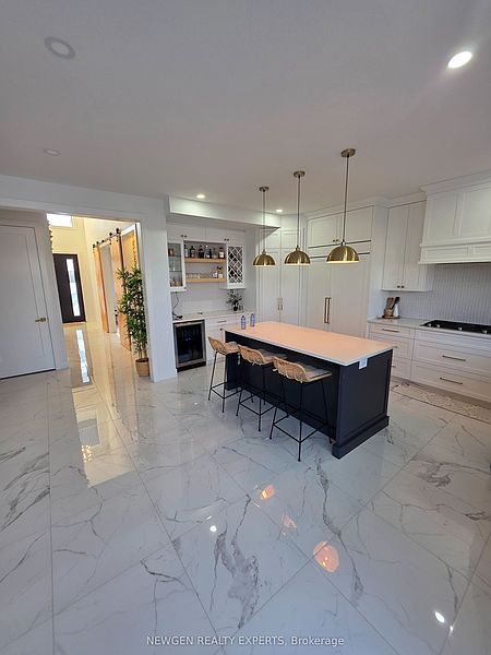 London House for rent - 5 Bedrooms — photo 9