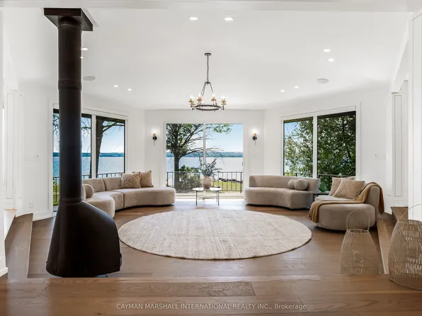 285 Balmy Beach Rd, Georgian Bluffs, ON N4K 5N4