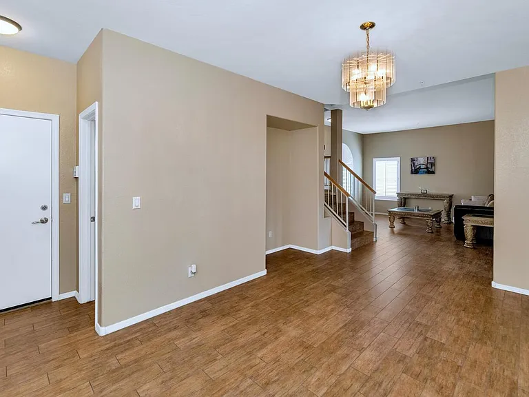 11155 E Laurel Ln — Photo 7