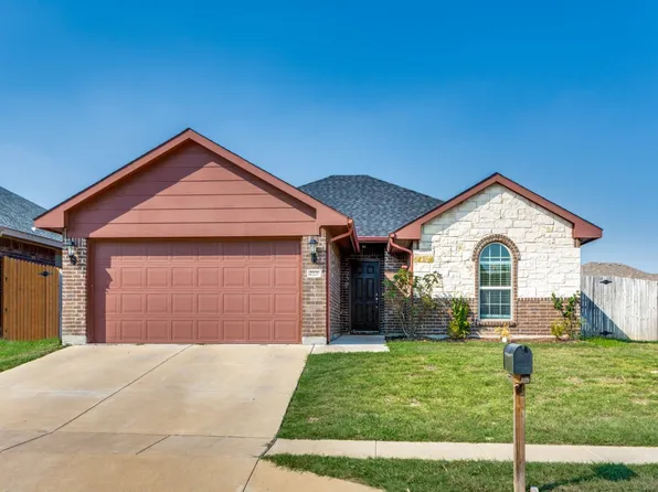 2221 Old Leonard St, Fort Worth, TX 76119