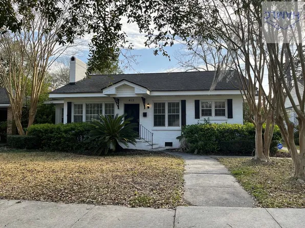 413 E 60th St, Savannah, GA 31405