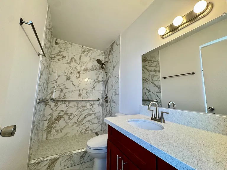 2474 Kapiolani Blvd #1103 — Photo 6