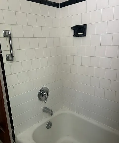 7511 N Shore Dr — Photo 12
