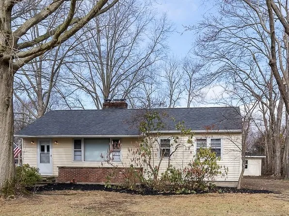 7379 Johnnycake Ridge Rd, Mentor, OH 44060