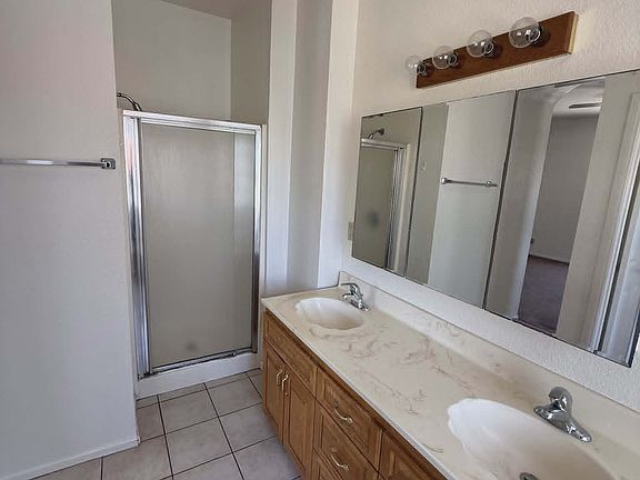 5th image of 88A Las Flores Dr