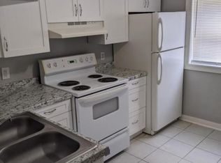 2406A Paulsen St #A, Savannah, GA 31401