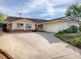 512 N Robinwood Dr, Los Angeles, CA 90049