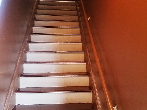 3rd image of 62 Brookwood St
