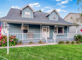 221 Coachlite Ct S, Onalaska, WI 54650