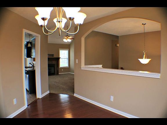 2nd image of 1301 Morstead Dr