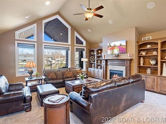 2nd image of 191 Grey Oak Dr