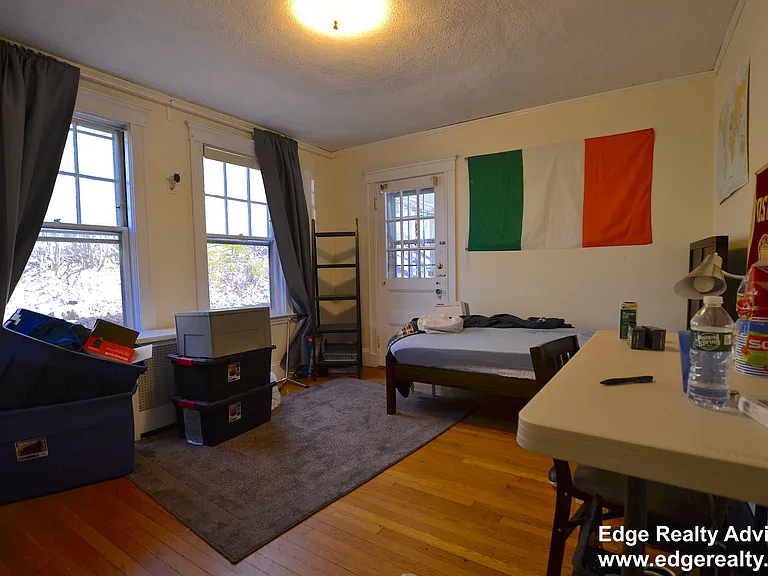 28 Manet Rd #1A — Photo 10