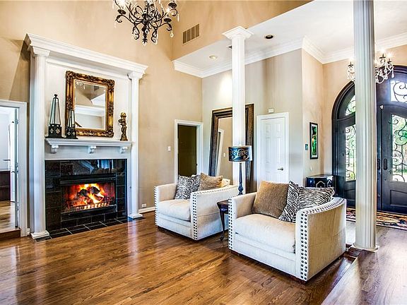 4th image of 2721 Oak Point Dr
