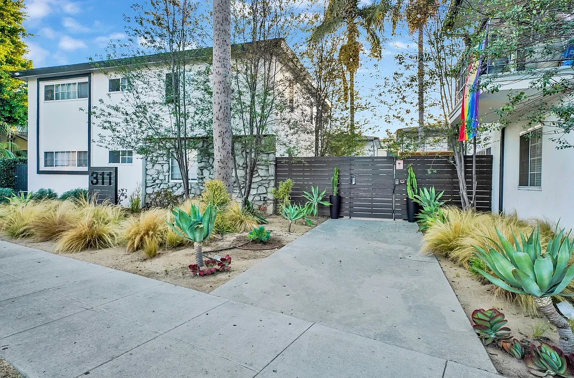 1 bed, 750 sqft, $2,450 — Photo 2