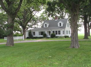W670 N Bloomfield Rd, Burlington, WI 53105