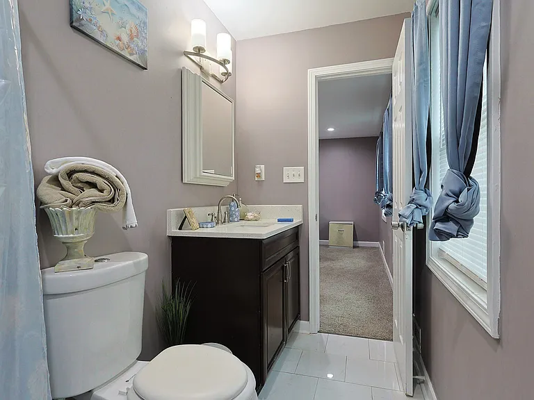 Briar Creek Ln — Photo 8