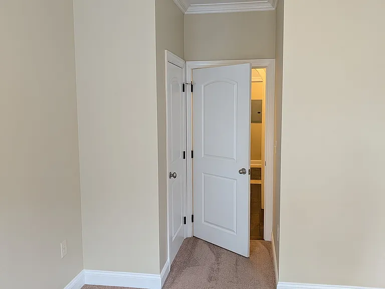 134 Sunset Cir #305 — Photo 16