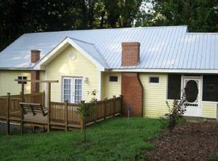 407 Cedar Ave, Demorest, GA 30535