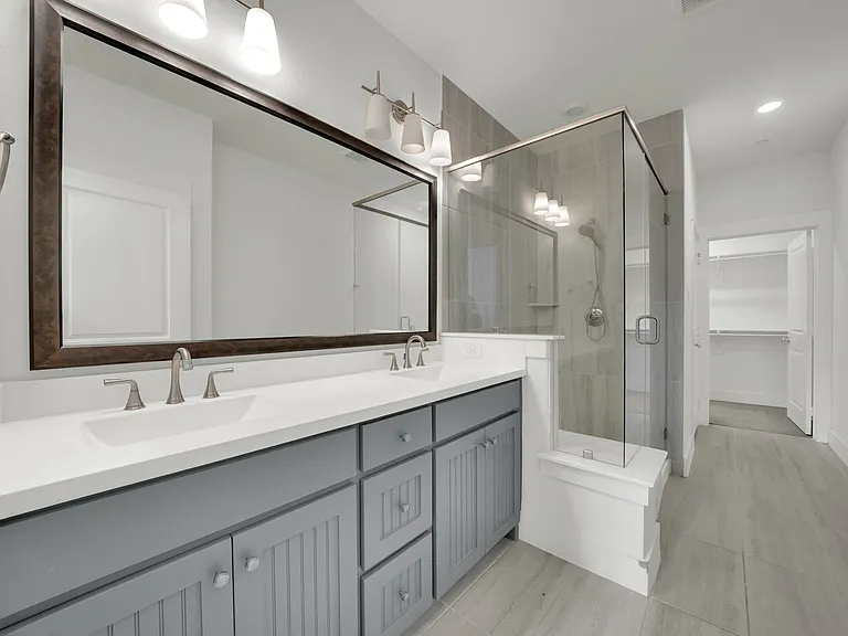 2717 Garden Gate Ln — Photo 16